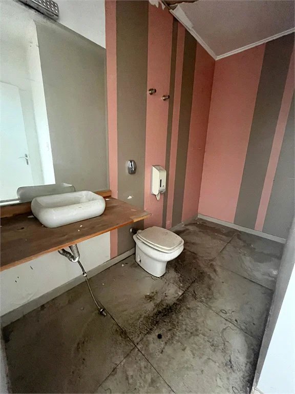 Casa à venda ou para alugar com 3 quartos em Brooklin Paulista, São Paulo, SP