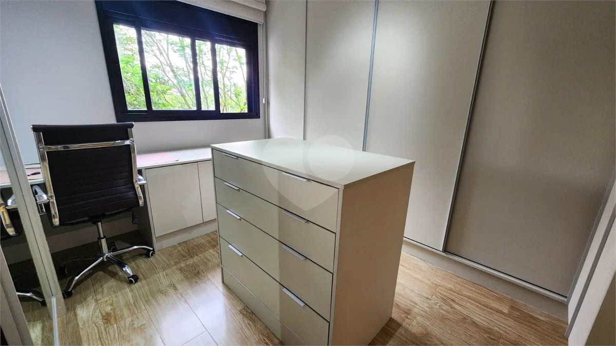 Casa à venda com 3 suítes no condomínio Via Castelli, Louveira - SP