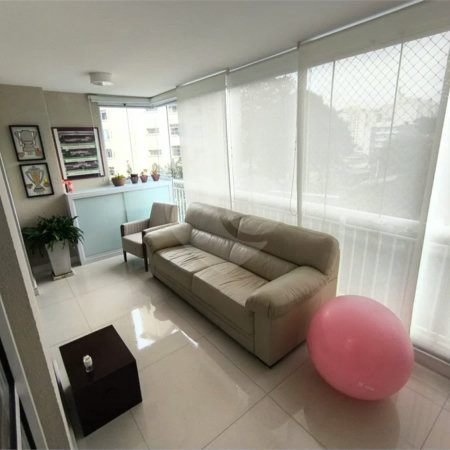Apartamento à venda com 3 quartos, sendo 1 suíte,  em Jardim Vazani, São Paulo, SP