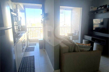 Apartamento à venda com 2 quartos, sendo 1 suíte,  em Parque Vitória, São Paulo, SP