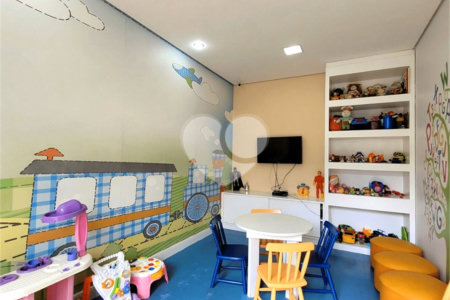 Apartamento à venda com 2 quartos em Vila Paiva, São Paulo, SP