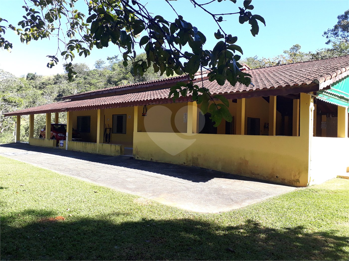 Sítio à venda com 9 quartos, sendo 7 suítes, no Centro, Monteiro Lobato, SP