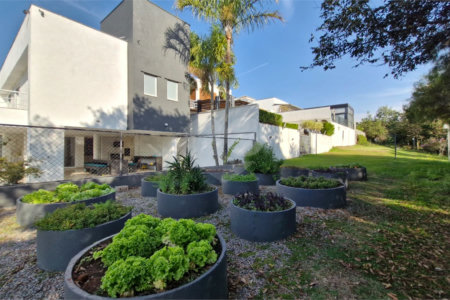 Casa à venda ou para alugar com 5 quartos, sendo 4 suítes, no condomínio Shamballa II, Atibaia - SP