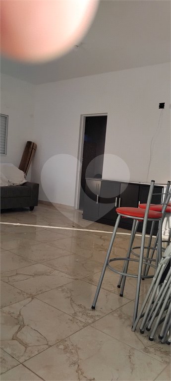 Chácara à venda com 3 quartos, sendo 1 suíte,  em Botujuru, Mogi das Cruzes, SP