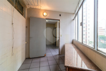 Apartamento à venda com 3 quartos, sendo 1 suíte, em Higienópolis, São Paulo, SP