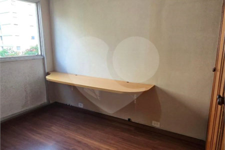 Apartamento à venda com 3 quartos em Vila Campestre, São Paulo, SP