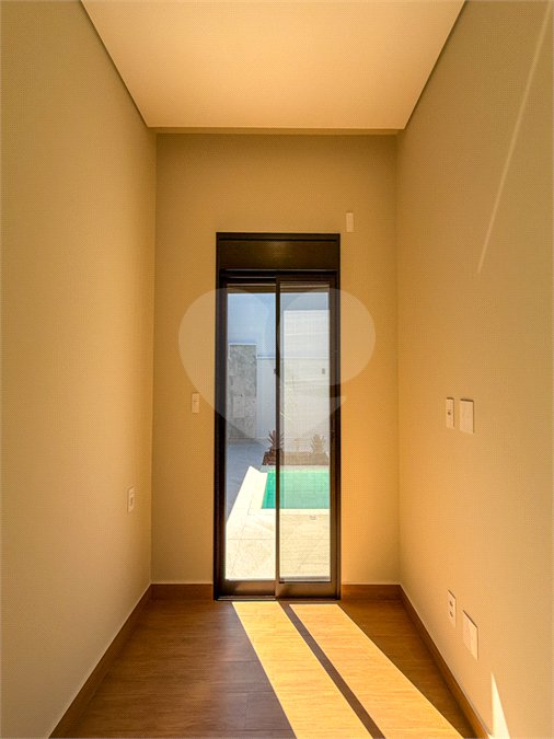 Casa à venda com 3 suítes no condomínio Residencial Dona Maria Candida, Indaiatuba - SP