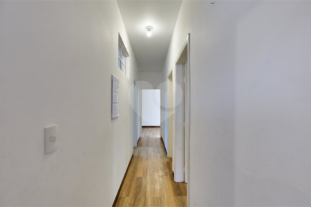Casa para alugar com 5 quartos, sendo 3 suítes,  em Chácara Monte Alegre, São Paulo, SP