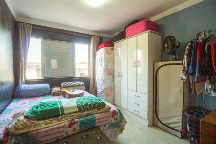 Apartamento à venda com 3 quartos em Parque Bristol, São Paulo, SP