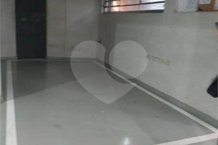 Apartamento à venda com 3 quartos, sendo 1 suíte, em Vila Monumento, São Paulo, SP