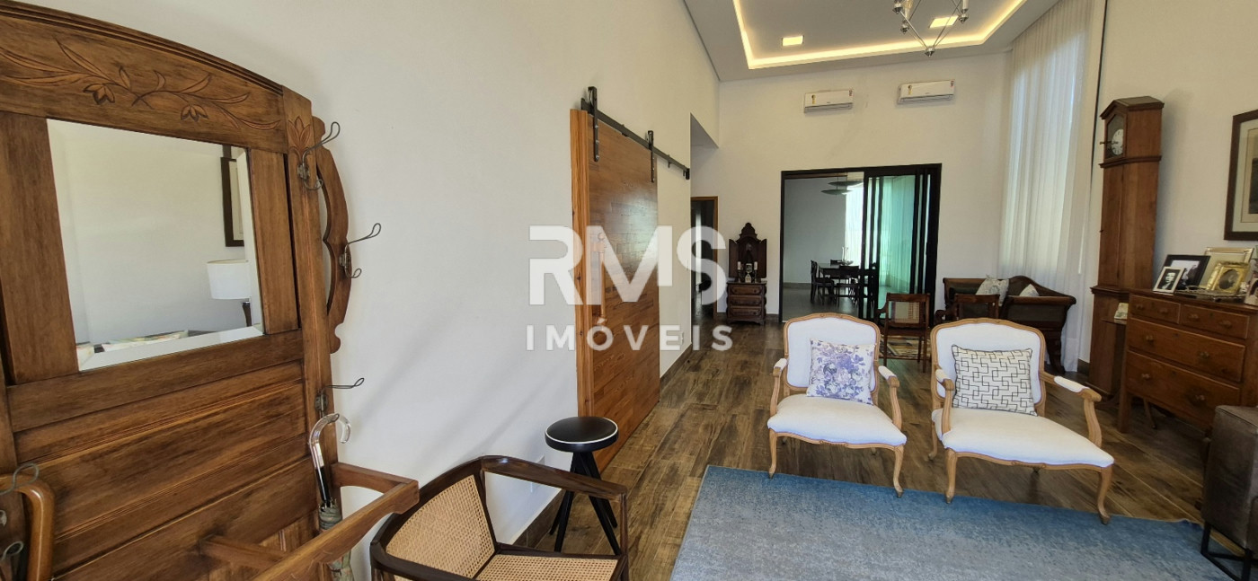 Casa à venda com 3 suítes em Residencial Saint Paul, Itu, SP