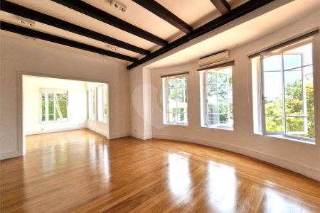 Casa à venda com 4 suítes no condomínio Chácara Flora, São Paulo - SP