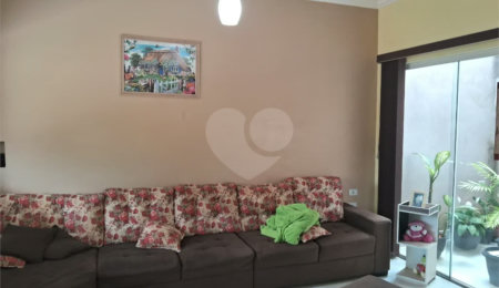 Casa à venda com 3 quartos, sendo 1 suíte,  em Jardim Amanda ii, Hortolândia, SP