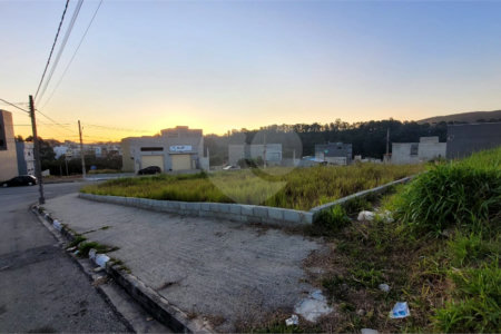 Terreno para alugar em Laranjeiras, Caieiras, SP