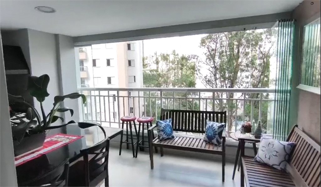 Apartamento à venda com 2 quartos, sendo 1 suíte,  em Vila Andrade, São Paulo, SP