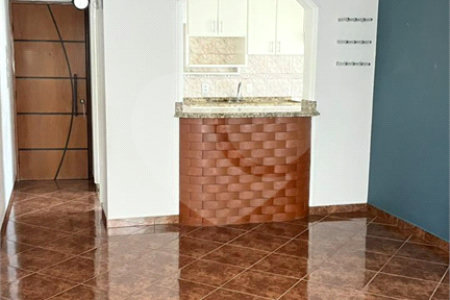 Apartamento à venda com 3 quartos em Cidade Líder, São Paulo, SP