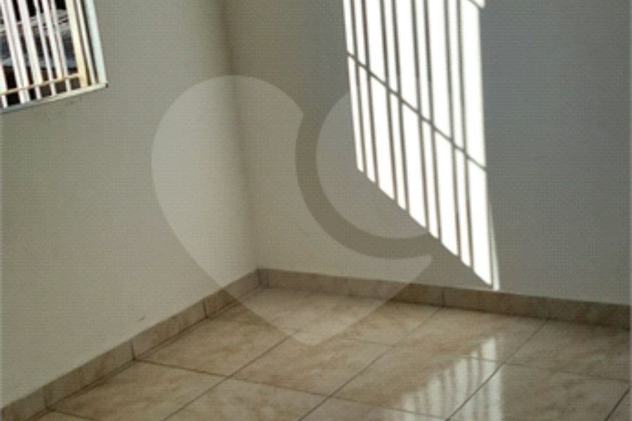 Casa Térrea à venda com 2 quartos, sendo 1 suíte, em Santa Terezinha, São Paulo, SP