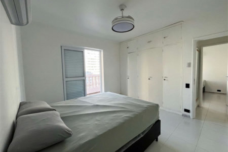 Apartamento Residencial à venda, Centro, Guarujá - AP0133.