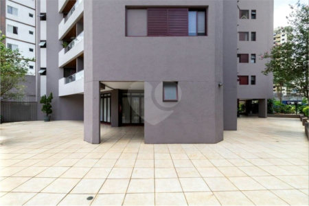 Apartamento à venda com 3 quartos, sendo 1 suíte, em Vila Hamburguesa, São Paulo, SP