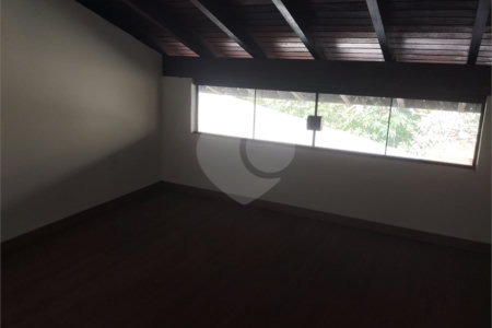 Casa à venda com 3 quartos, sendo 2 suítes, em Vila Harmonia, Araraquara, SP