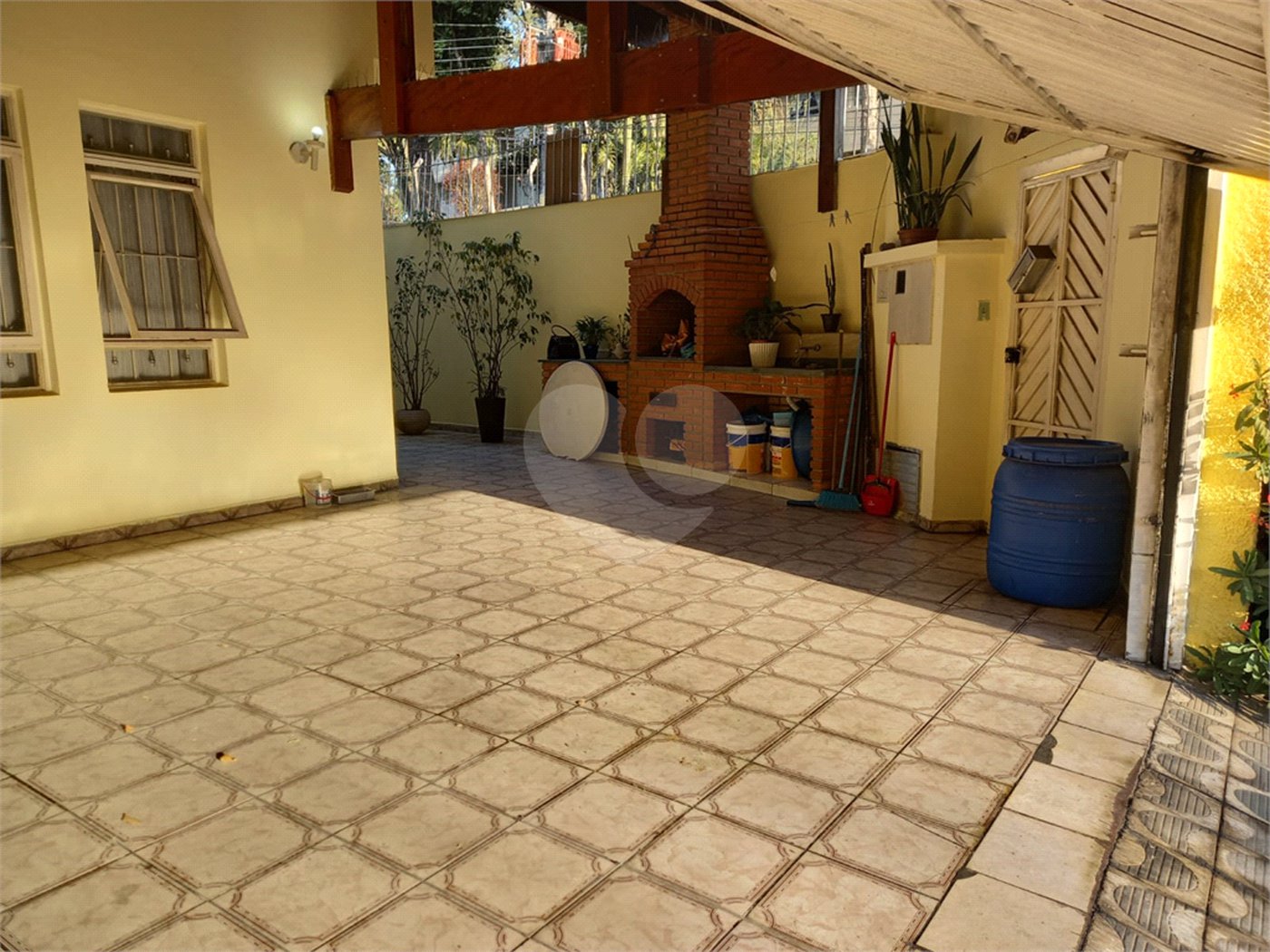 Sobrado à venda com 3 quartos, sendo 1 suíte,  em Tremembé, São Paulo, SP