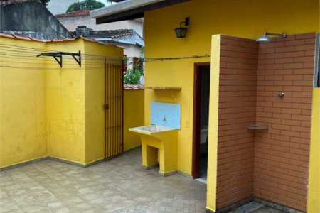 Sobrado à venda com 5 quartos, sendo 2 suítes, em Vila Universitária, São Paulo, SP