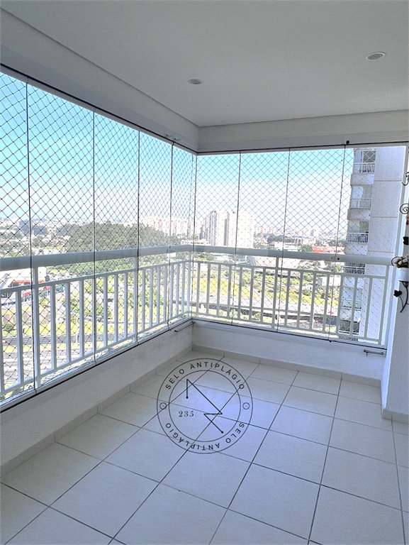 Apartamento à venda com 3 quartos, sendo 1 suíte,  em Vila Lusitânia, São Bernardo do Campo, SP