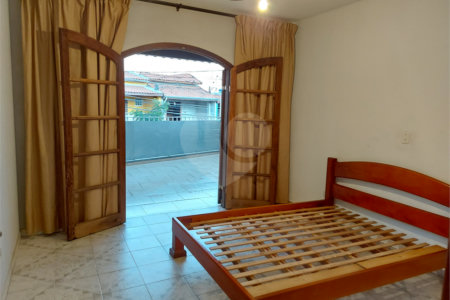 Sobrado à venda com 3 quartos em Jardim City, Guarulhos, SP