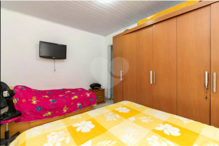 Sobrado à venda com 2 quartos, sendo 1 suíte, em Chora Menino, São Paulo, SP