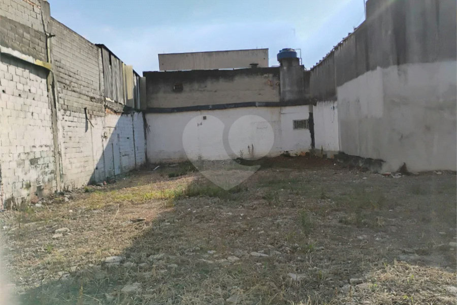 Terreno de 828 m² à venda no Ipiranga — Excelente oportunidade para investidores!