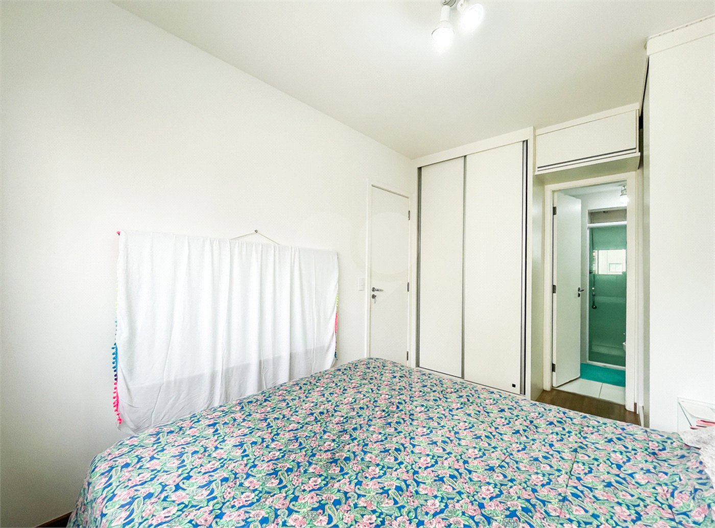 Apartamento à venda com 2 quartos, sendo 1 suíte, em Vila Dom Pedro I, São Paulo, SP