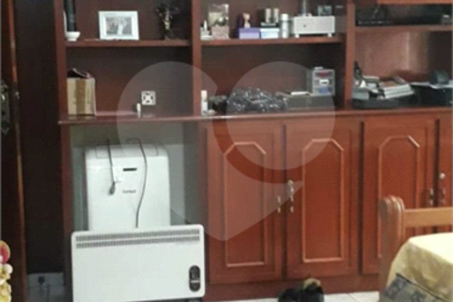 Casa à venda com 4 quartos, sendo 2 suítes, no condomínio Gleba II, Mairiporã - SP
