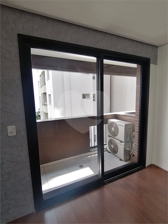 SALA COMERCIAL TOP, VENDA OU LOCAÇÃO, METRÔ VERGUEIRO COM 28,76m2