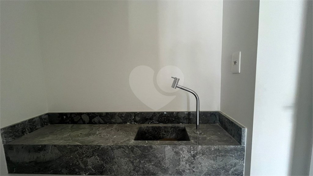 Apartamento à venda com 2 suítes em Pinheiros, São Paulo, SP