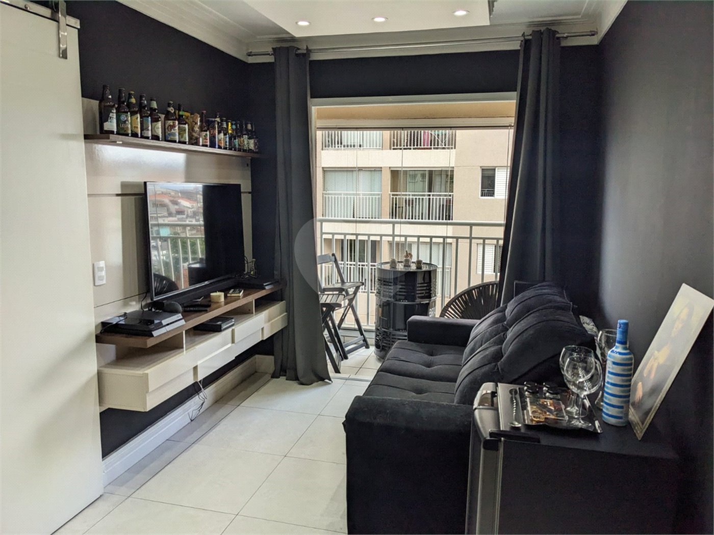 Apartamento à venda com 2 quartos, sendo 1 suíte,  em Jardim Rosa de Franca, Guarulhos, SP