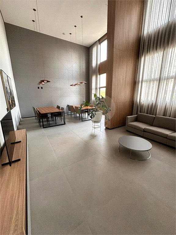 Apartamento à venda com 4 quartos, sendo 3 suítes,  em Parque São Jorge, São Paulo, SP