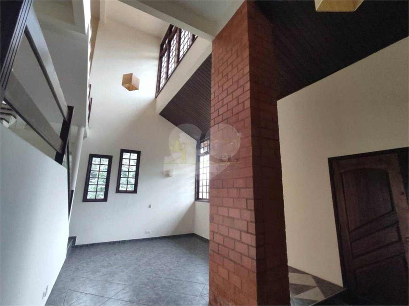 Casa à venda com 3 quartos, sendo 1 suíte, em Serra da Cantareira, Mairiporã, SP