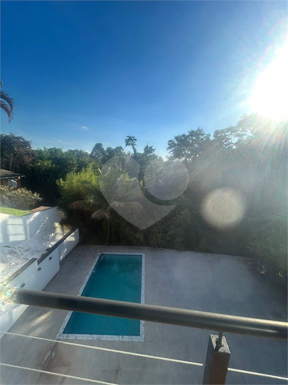 Casa à venda com 4 suítes no condomínio Estância Marambaia, Vinhedo - SP