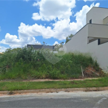 Terreno à venda com 1 suíte em Pinheirinho, Vinhedo, SP