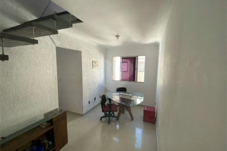Apartamento à venda com 3 quartos, sendo 1 suíte,  em Alto Ipiranga, Mogi das Cruzes, SP
