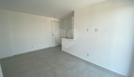 Apartamento à venda com 2 quartos, sendo 1 suíte,  em Campo Grande, Rio de Janeiro, RJ