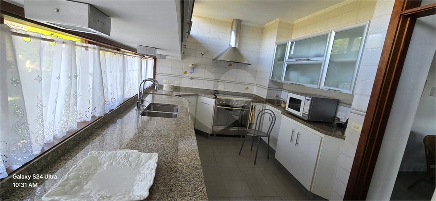 Casa à venda com 3 suítes no condomínio Terras de São José I, Itu - SP