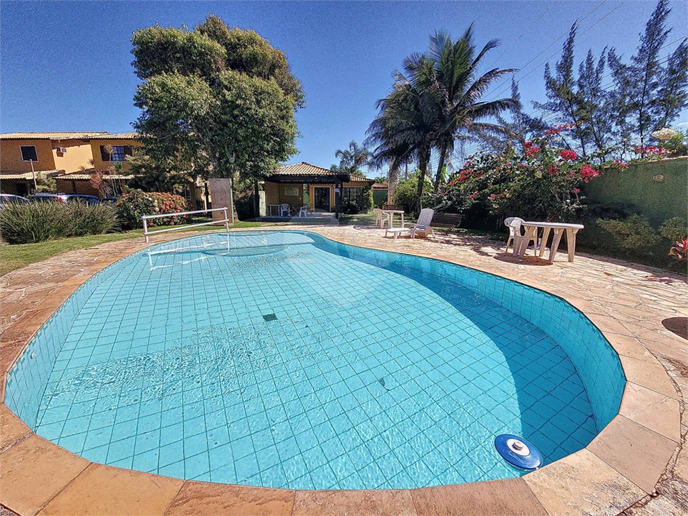 Casa em condomínio à venda com 3 quartos, sendo 1 suíte,  em Rasa, Armação dos Búzios, RJ