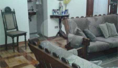 Casa à venda com 3 quartos, sendo 1 suíte, em Tatuapé, São Paulo, SP