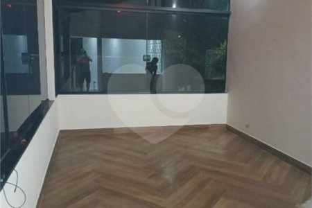 Casa à venda com 3 quartos, sendo 1 suíte, em Jardim Panorama, Salto, SP