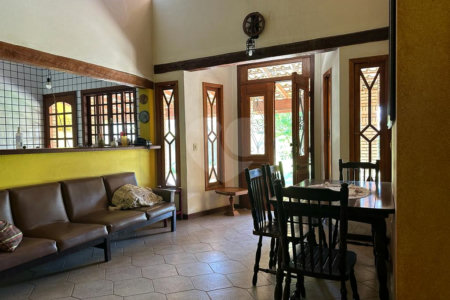 Casa Térrea à venda com 2 suítes em Socorro, São Paulo, SP