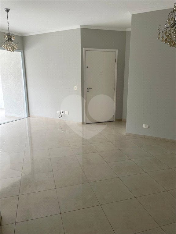 Apartamento à venda com 3 suítes em Campo Belo, São Paulo, SP