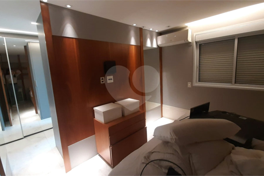 Apartamento à venda com 3 suítes em Santana, São Paulo, SP