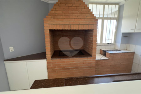 Casa para alugar com 4 quartos, sendo 3 suítes, em Vila Sfeir, Indaiatuba, SP