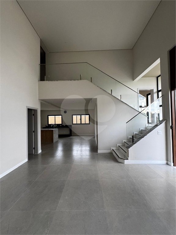 Casa à venda com 3 suítes no condomínio Belvedere I, Votorantim - SP